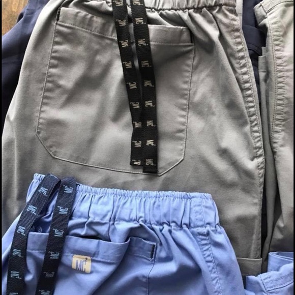 6 Mens Medical Scrubs - Picture 7 of 7